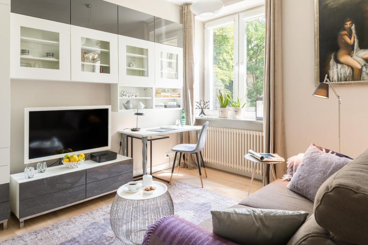 Cosy Nowy Swiat Srodmiescie By Renters Apartment Warschau
